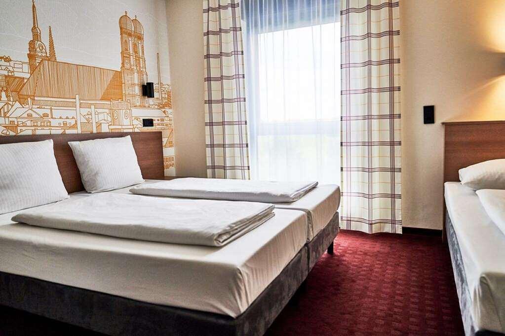Mcdreams Hotel Ingolstadt Room photo